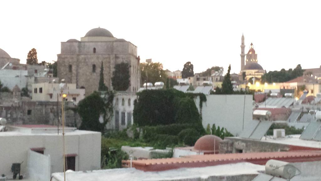 Petrino Aparthotel Rhodes City Buitenkant foto