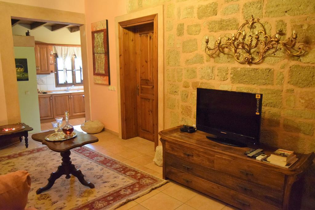Petrino Aparthotel Rhodes City Buitenkant foto