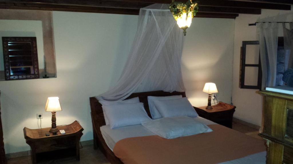 Petrino Aparthotel Rhodes City Buitenkant foto